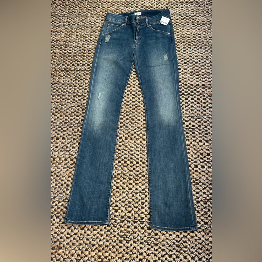 NWT NEW Hudson Jeans Beth Midrise Baby Boot Cut 28